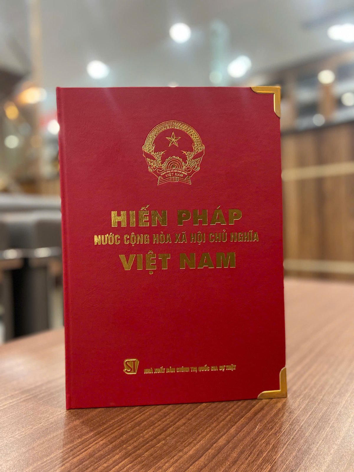 Hiến pháp nước Cộng hòa xã hội chủ nghĩa Việt Nam ( bản đặc biệt)