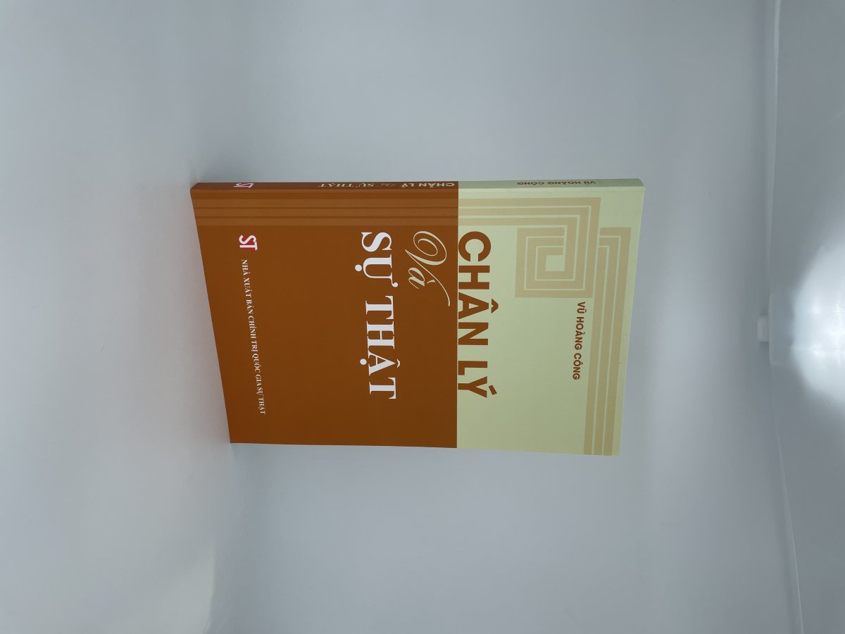 Chân lý và sự thật