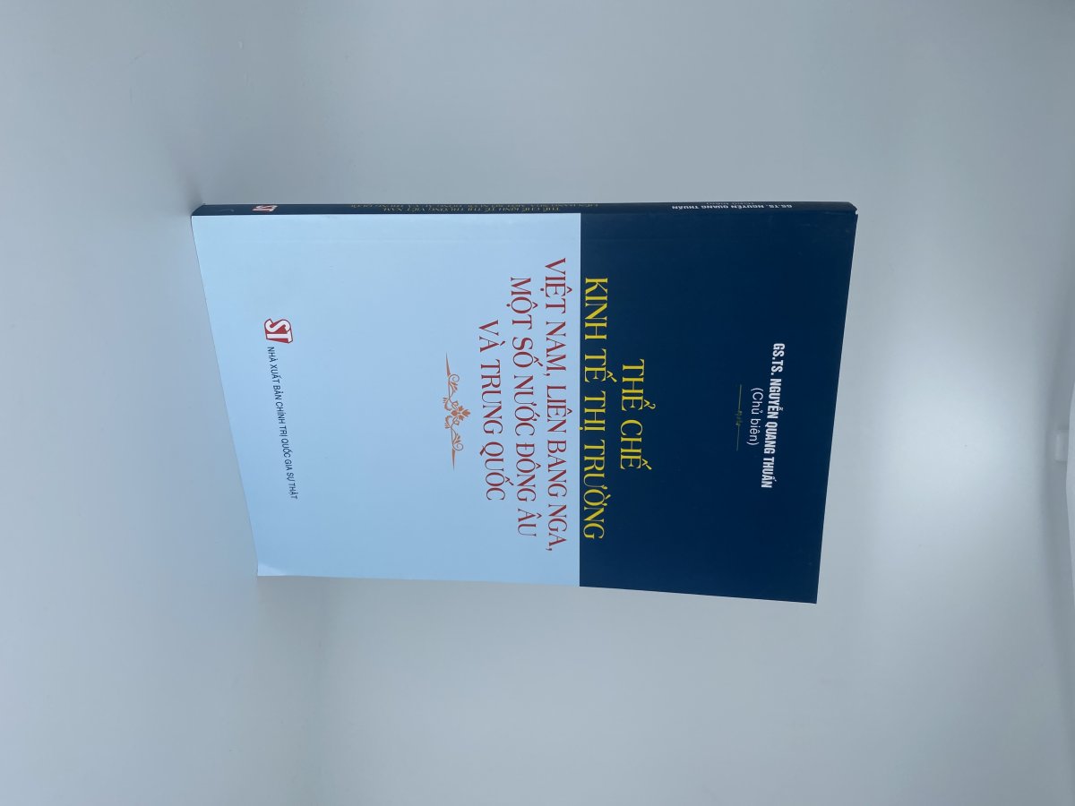 Thể chế kinh tế thị trường Việt Nam, Liên bang Nga, một số nước Đông Âu và Trung Quốc