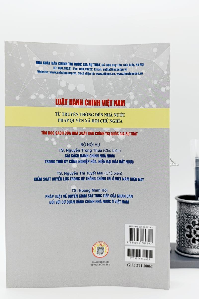 Luật Hành chính Việt Nam: Từ truyền thống đến Nhà nước pháp quyền xã hội chủ nghĩa