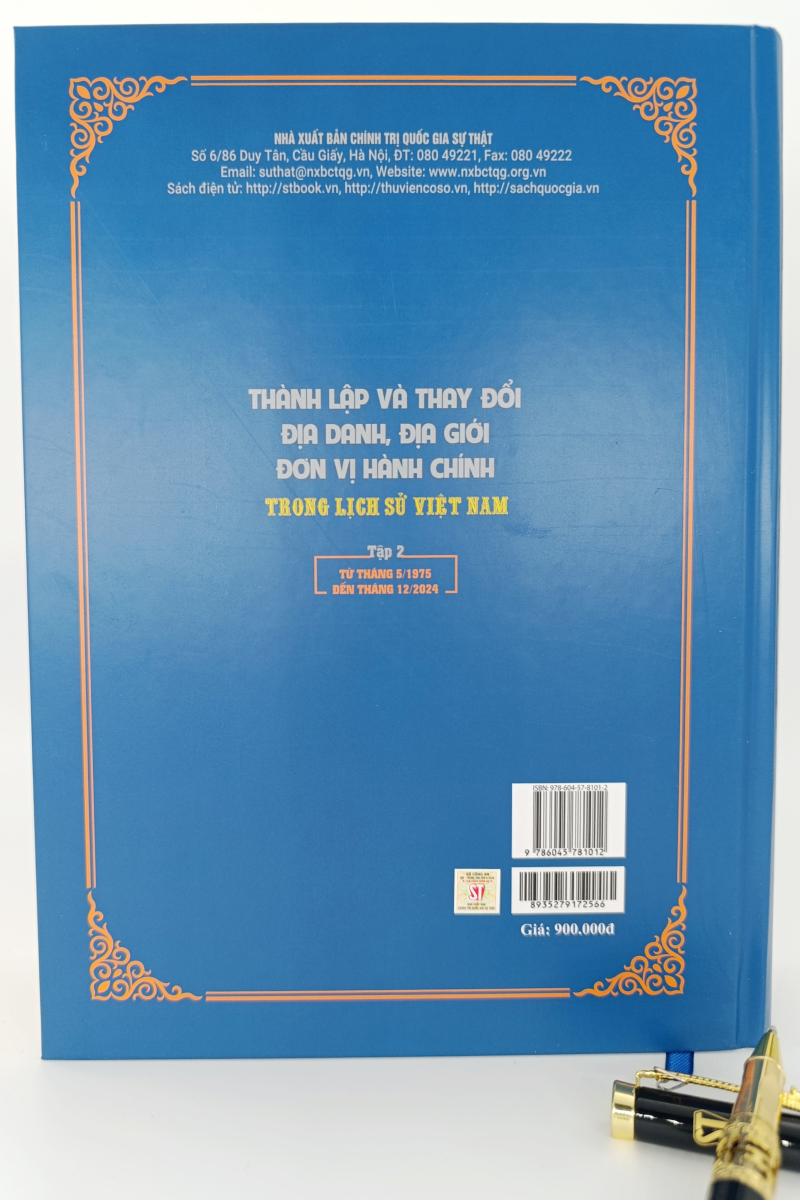 Thành lập và thay đổi địa danh, địa giới đơn vị hành chính trong lịch sử Việt Nam (Bộ 2 tập)