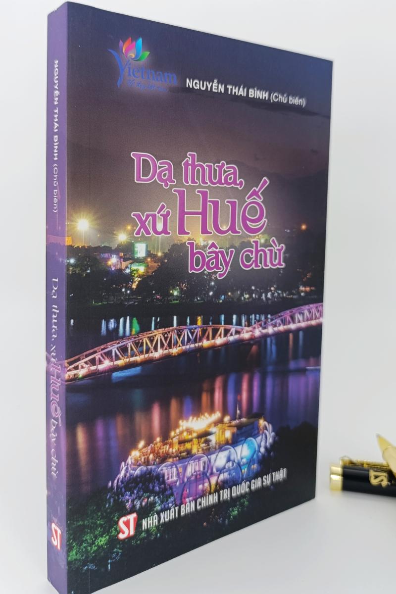 Dạ thưa xứ Huế bây chừ